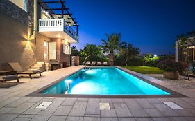 Petronila Luxury Villa